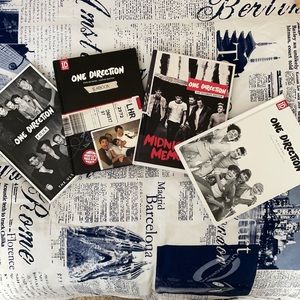 One Direction Mini-Books with CDs!